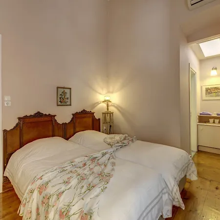 Arhontiko Otel 5*