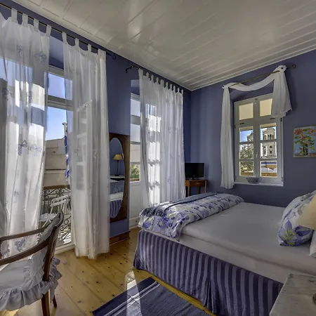 Arhontiko Hotel 5*